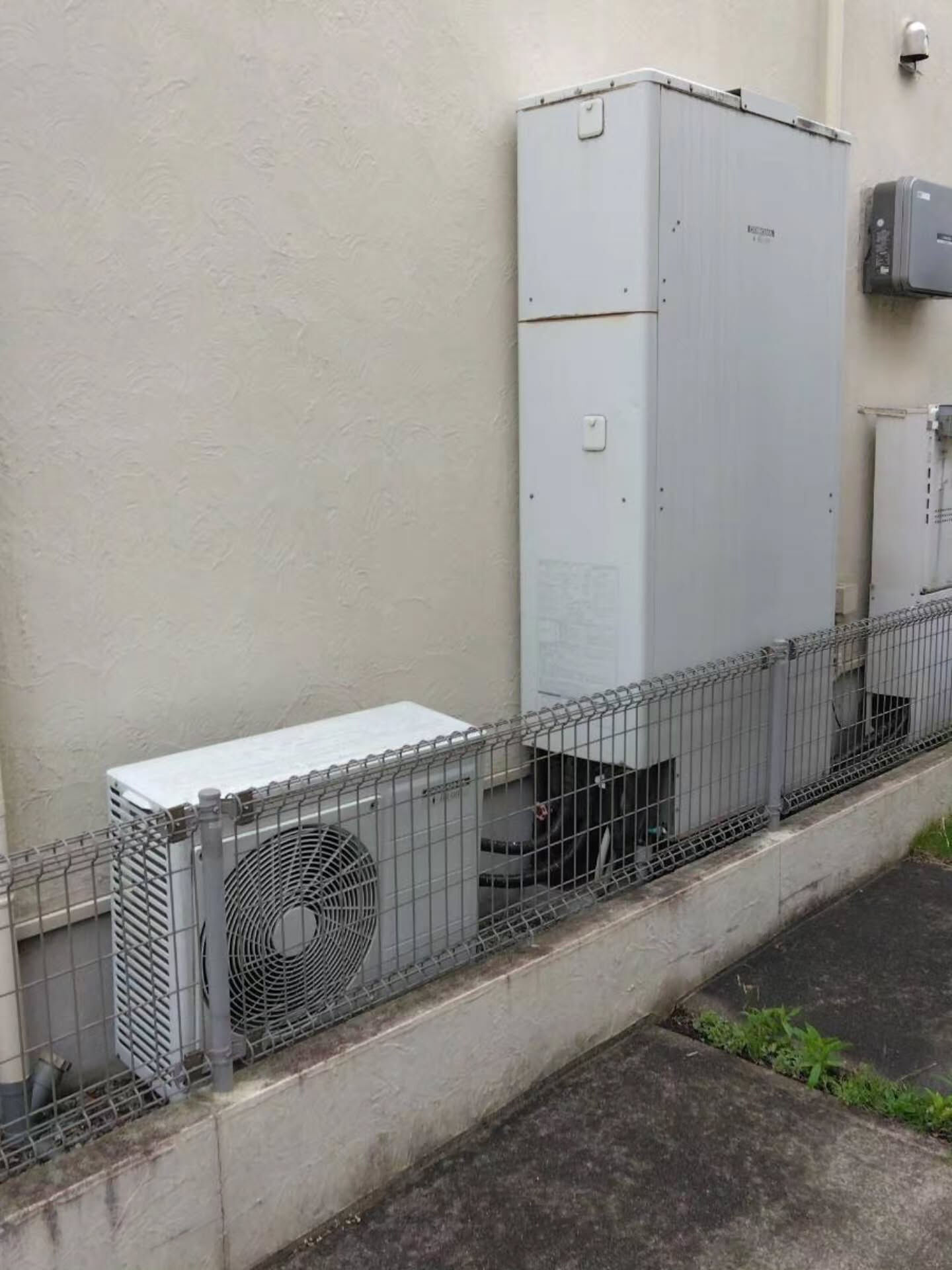 本日、埼玉県にてエコキュート交換工事を行いました