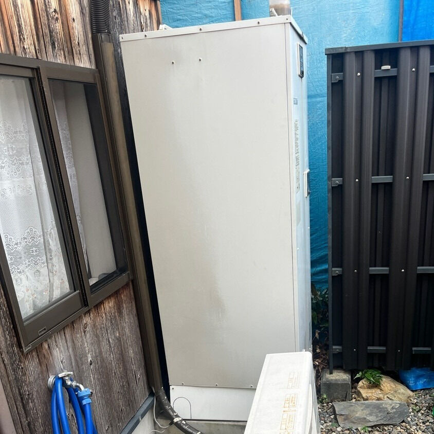 京都市内で電気温水器からエコキュートへの交換工事をおこないま